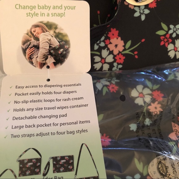 New Lilly Bit Diaper Bag Clutch Convertible Folding Shoulder Strap Changing Pad - Picture 2 of 12